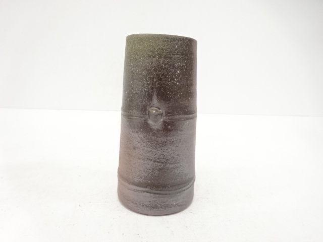  備前焼　岩本孝志造　花入